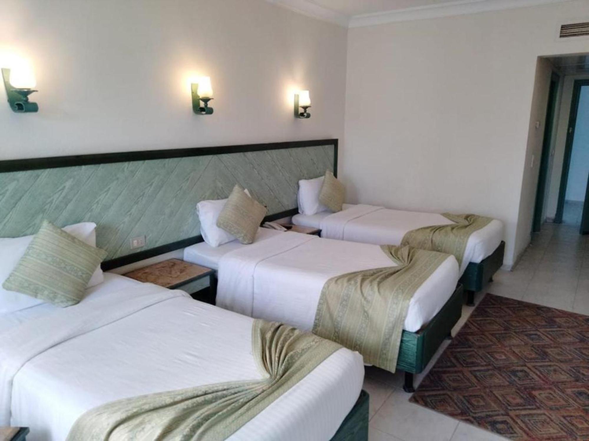Falcon Hills Hotel Шарм ел-Шейх Екстериор снимка
